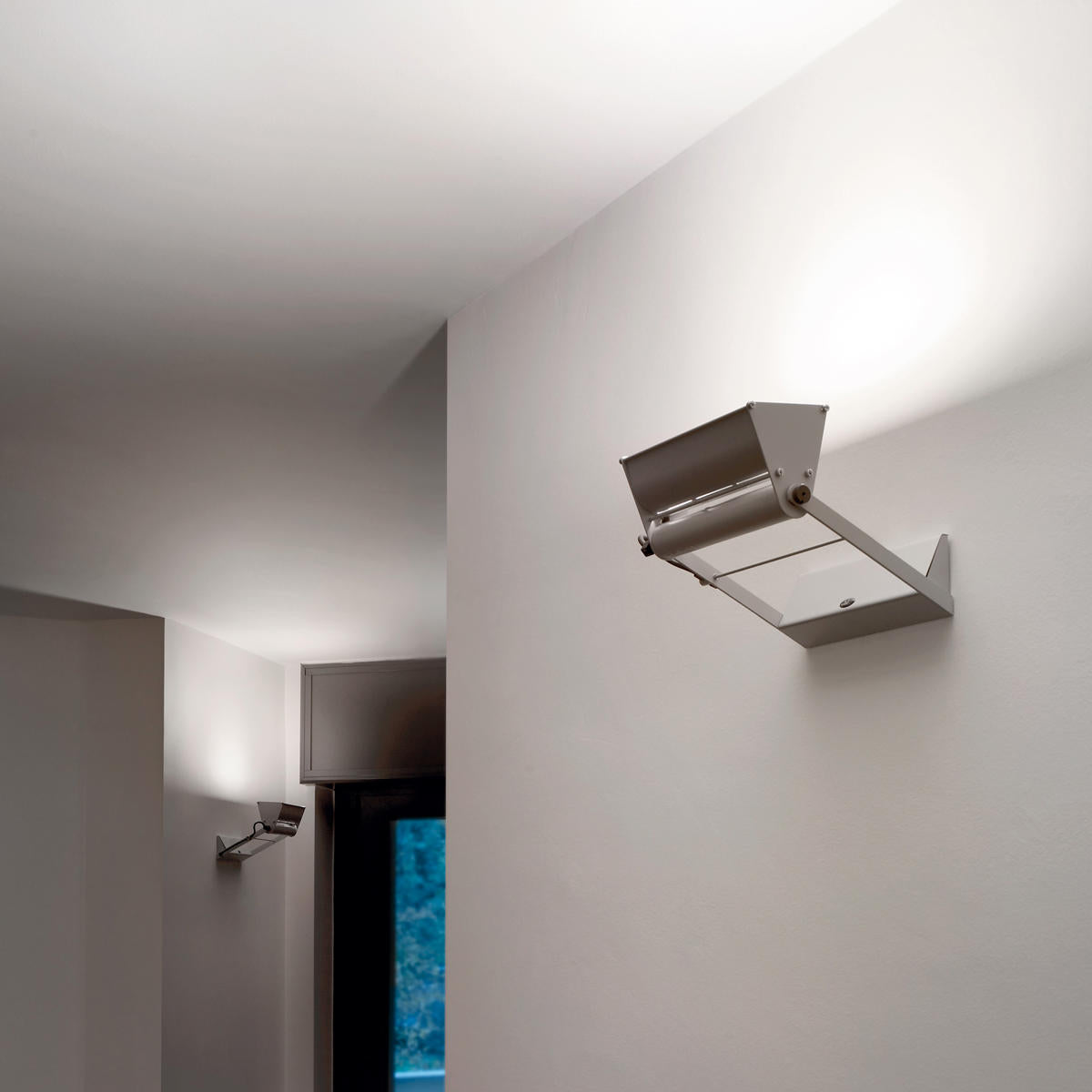 Lumina Opus Wall Light