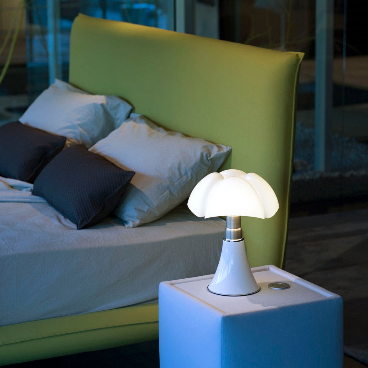 Martinelli Luce Mini Pipistrello Cordless Table Light