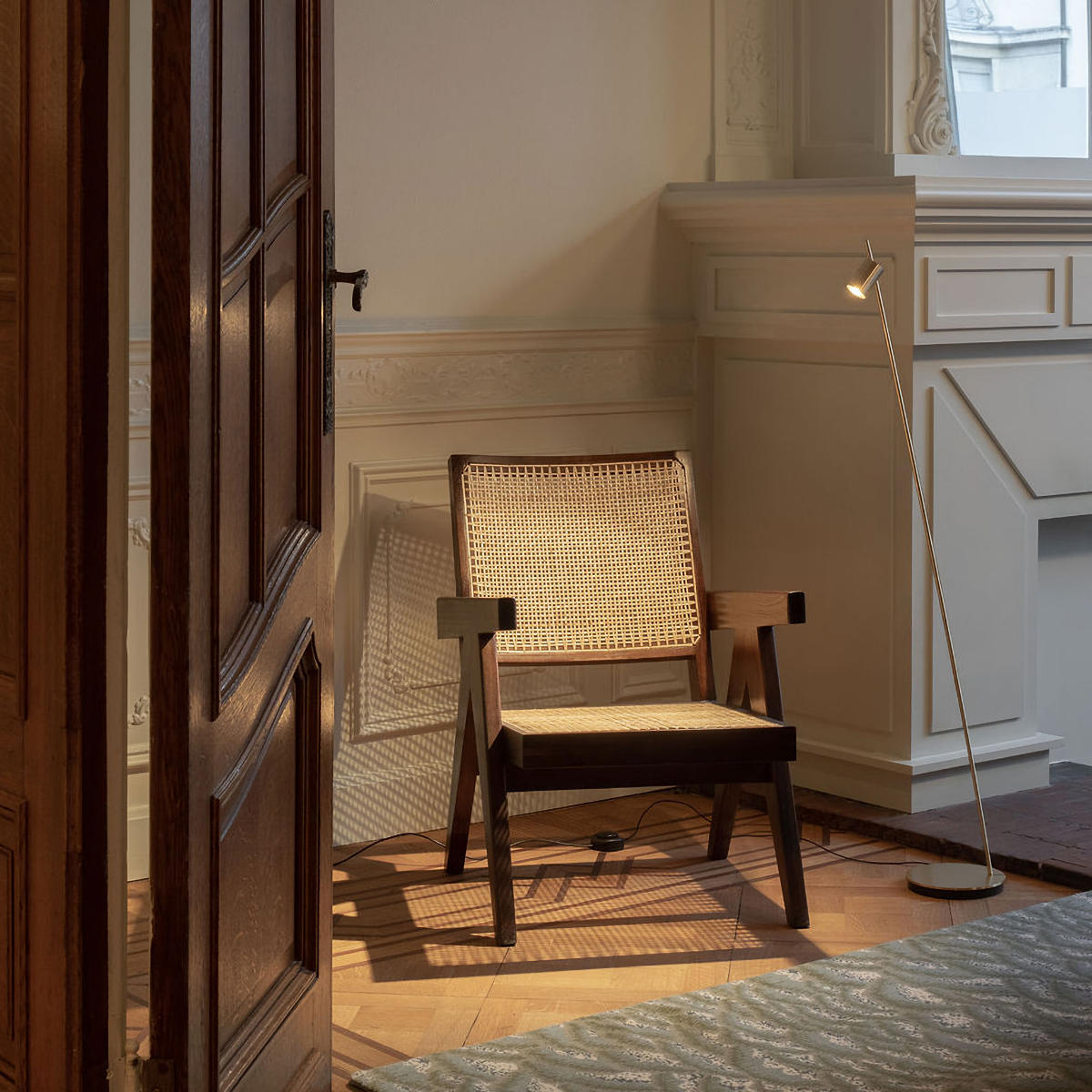 Trizo21 Aude Floor Light