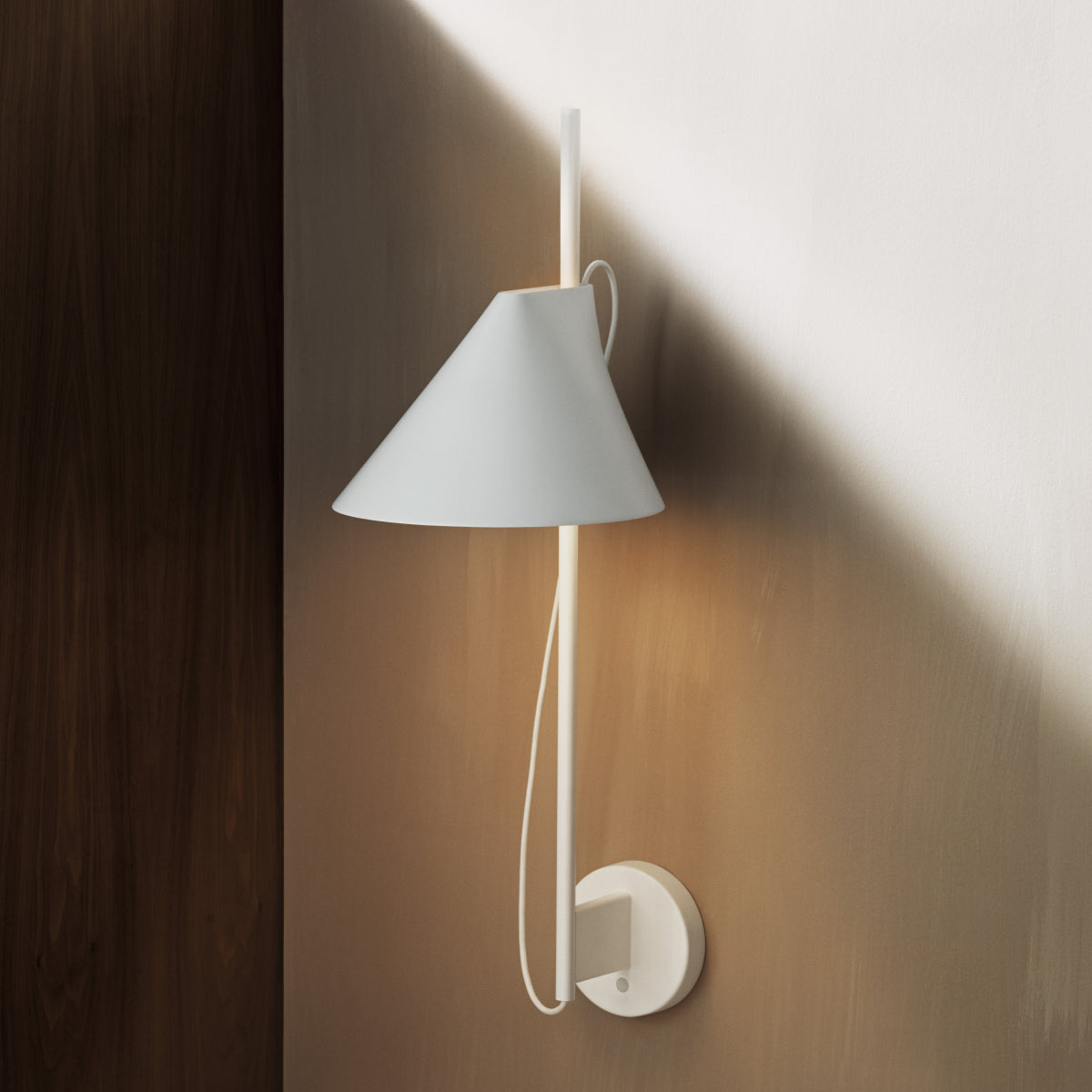 Louis Poulsen Yuh Wall Light
