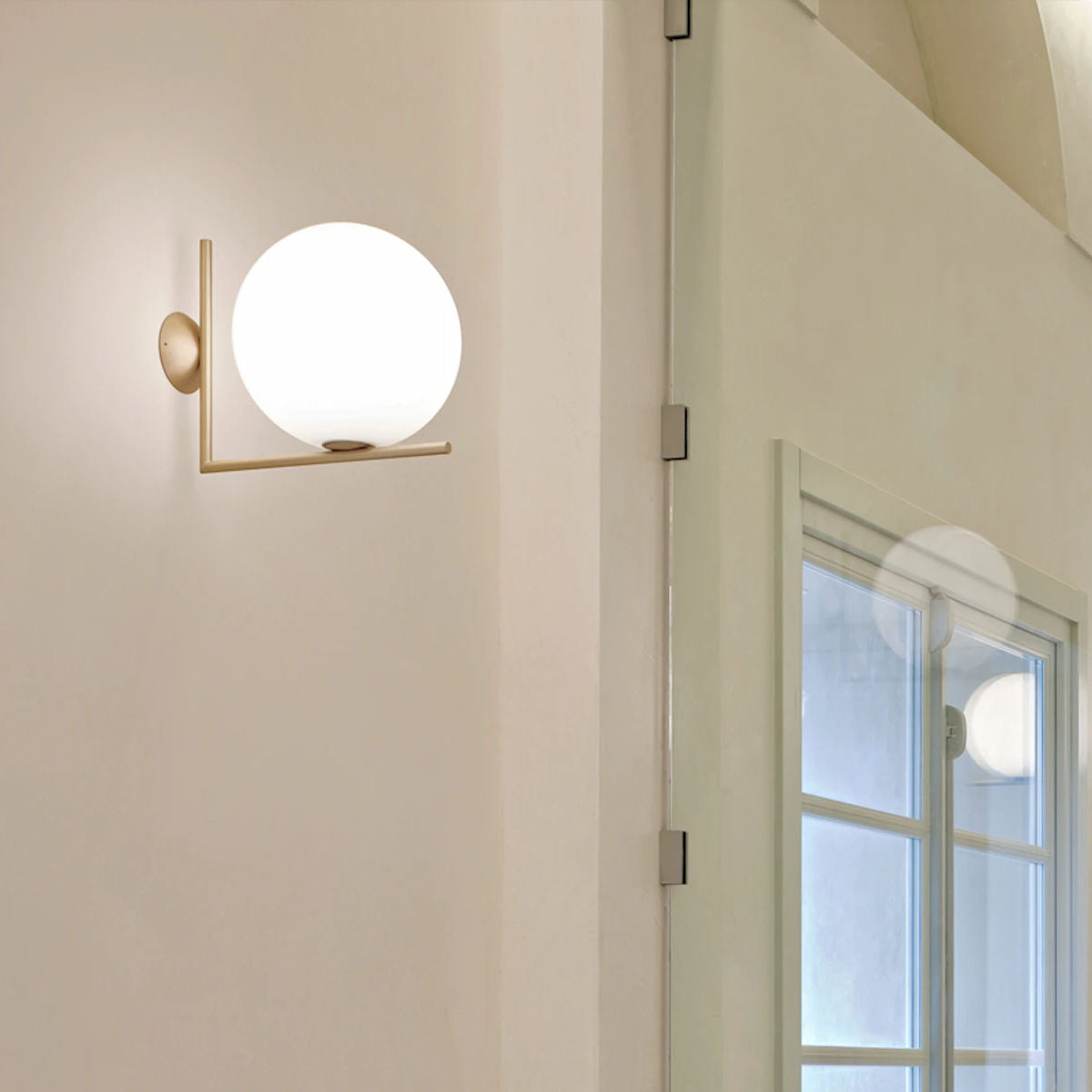 Flos IC C/W Ceiling/Wall Light