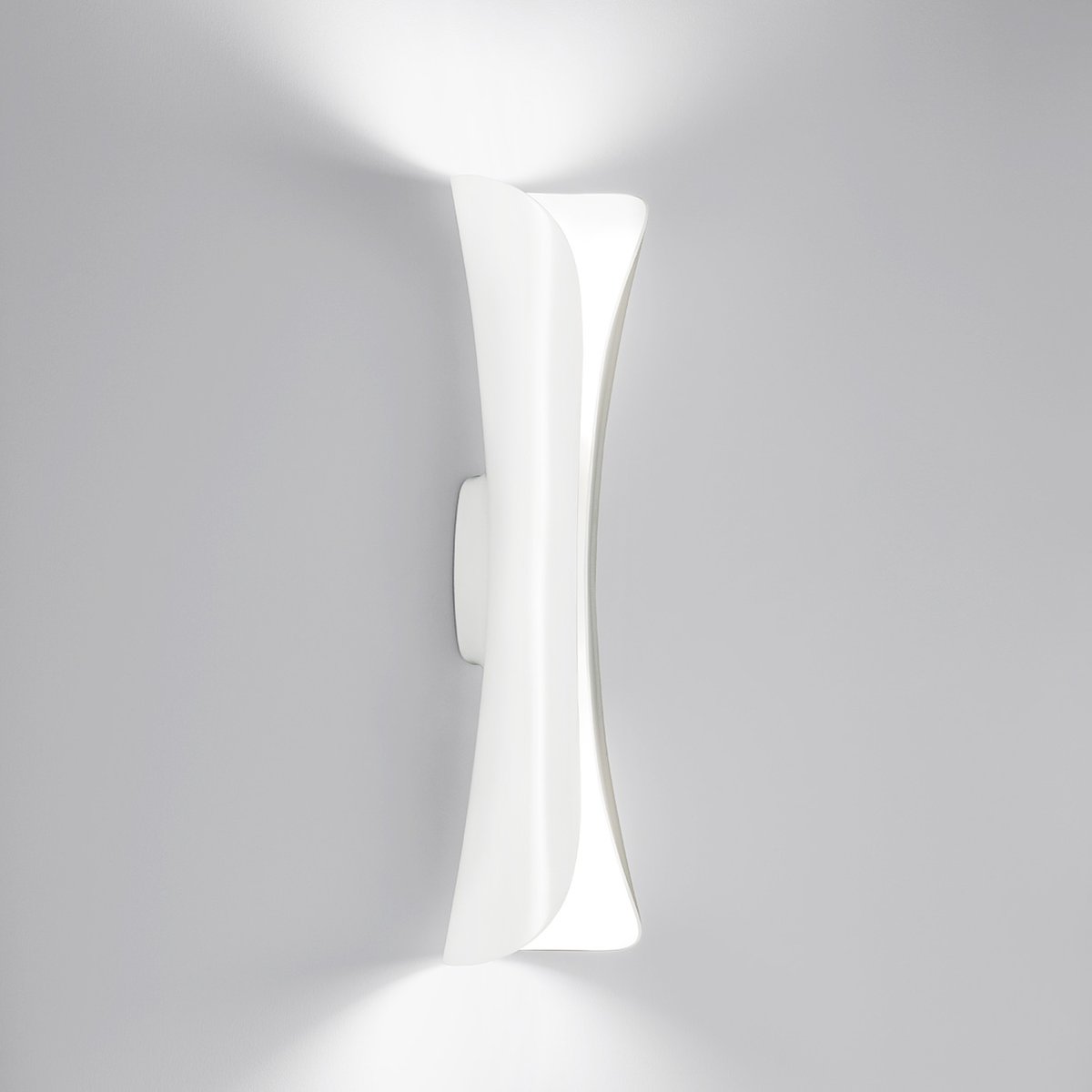 Artemide Cadmo LED Wall Light